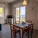 Eucaliptus Lejlighedshotel Marina dʼAndora