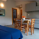 Eucaliptus Lejlighedshotel Marina dʼAndora