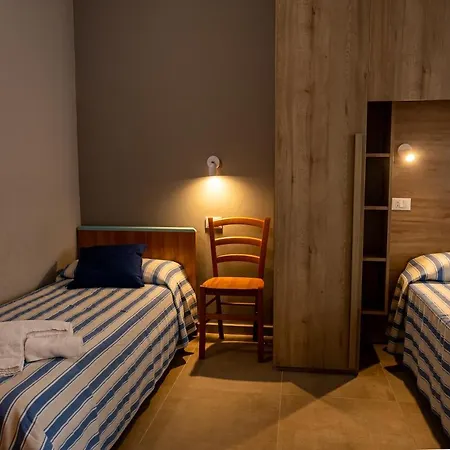 Lejlighedshotel Eucaliptus Marina dʼAndora