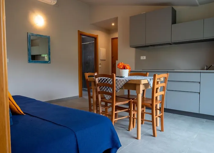 Eucaliptus Lejlighedshotel Marina dʼAndora