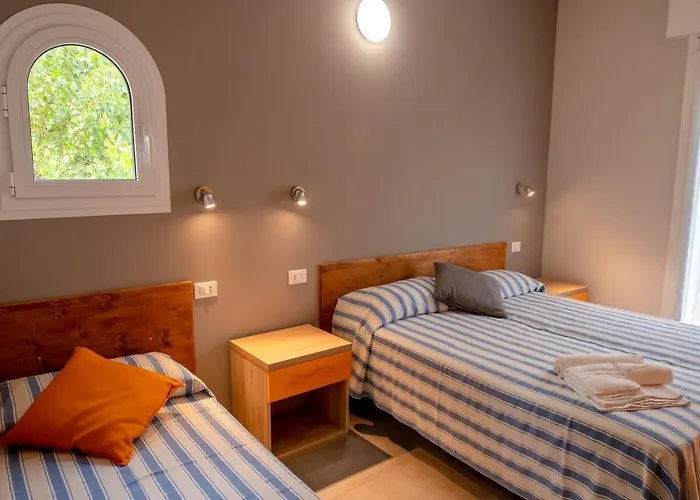 Eucaliptus Lejlighedshotel Marina dʼAndora