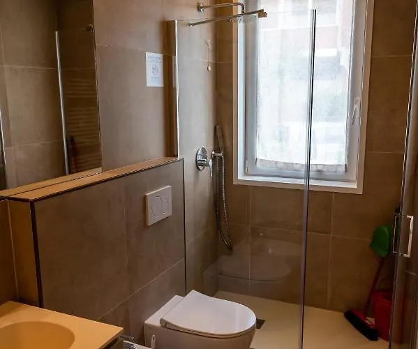 Eucaliptus Lejlighedshotel Marina dʼAndora